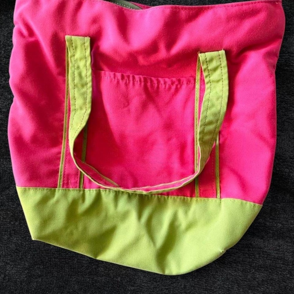 Sunbrella tote bag in the cutest hot pink and lime green color combo